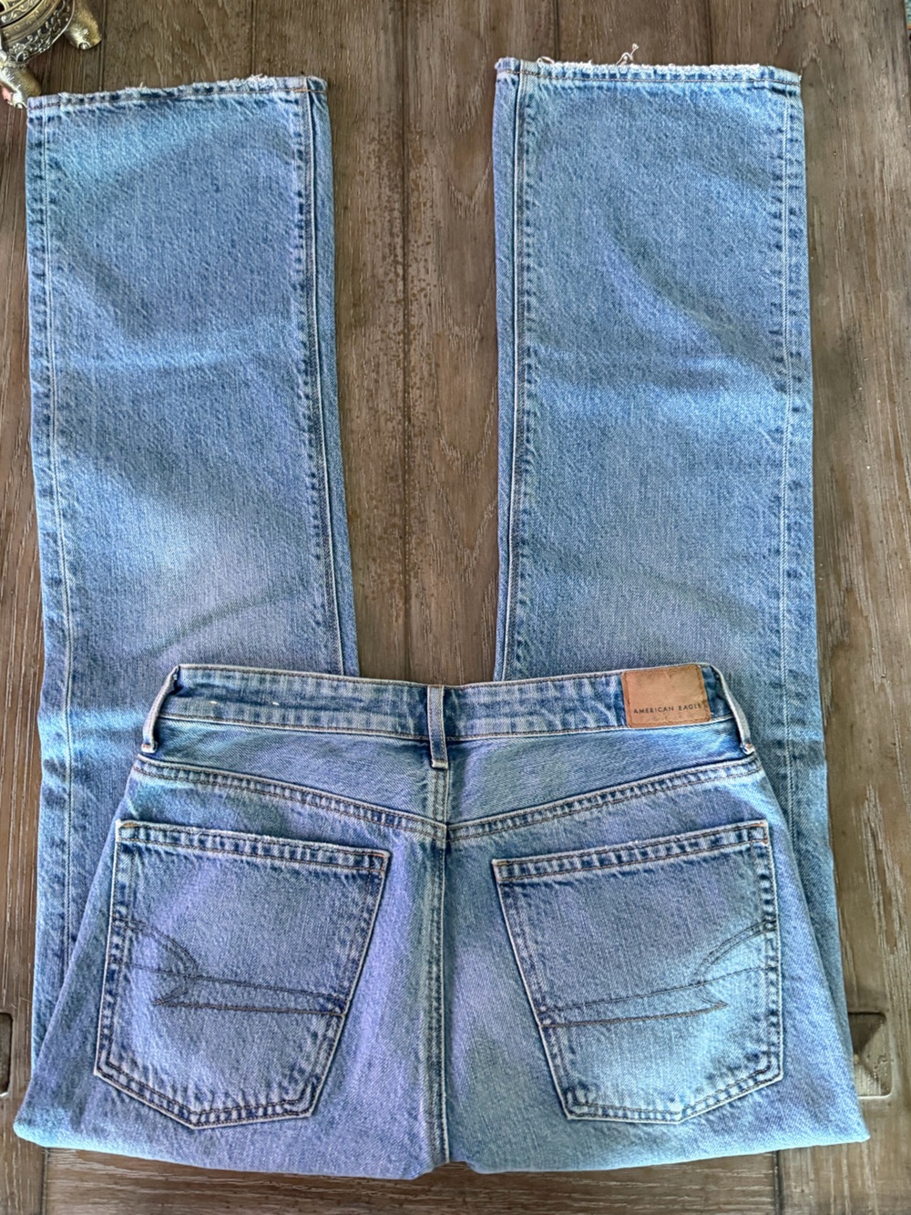 American Eagle Outfitters 90’s Bootcut Light Blue Jeans - Picture 6 of 13